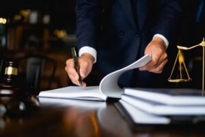 Who Qualifies as an Expert Witness in Ohio