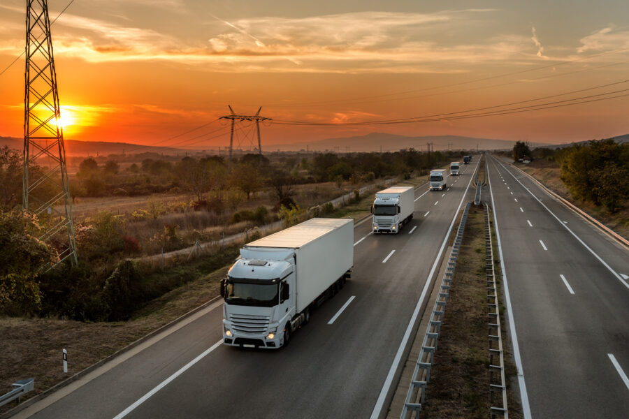 What Does It Mean for a Truck to Jackknife? 